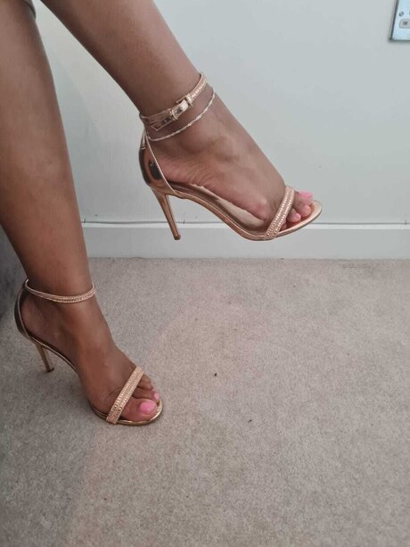 Khloe hd nacktheit fotos