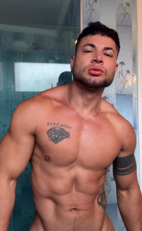 Liam Galty 3 xxx pornographische foto