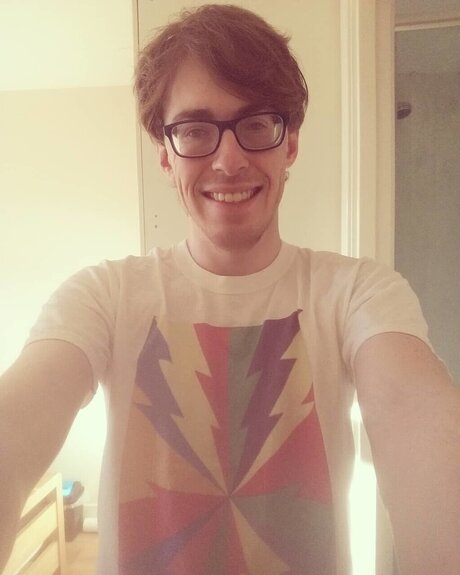 Brendan erotische akt bild