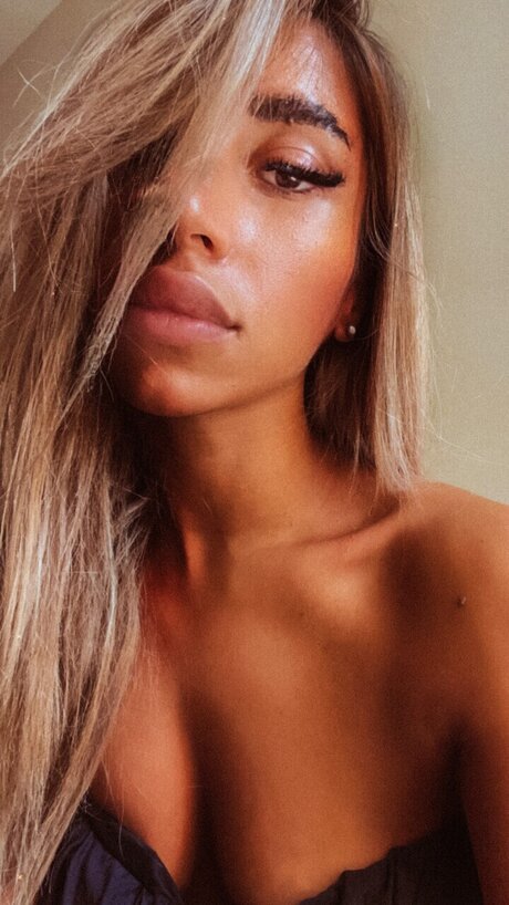 Noora pornostar kostenlose foto