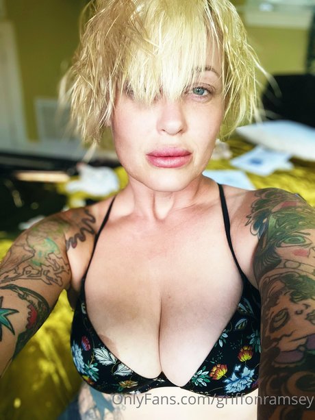 Griffon Ramsey xxx freie bilder