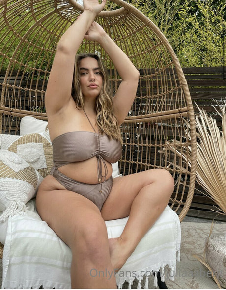 Julia Berit pornostar nackten archiv