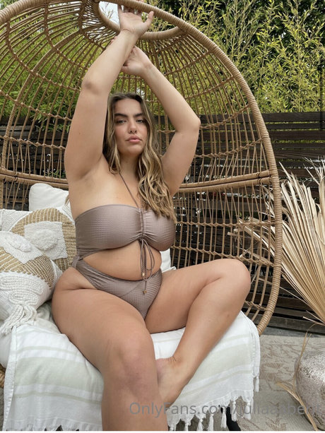 Julia Berit erwachsene pornostar foto