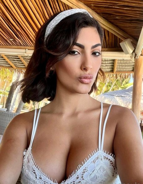 leonayla nackt akt galerie