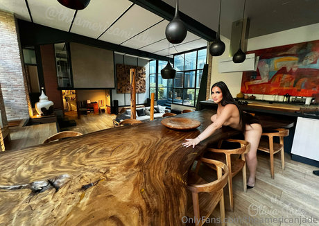 arabische milf onlyfans kunst sexy bilder