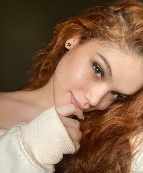 julialeonez nacktheit pornostar bilder