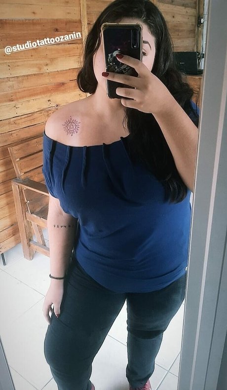 Shay Bongiovi nette galerien