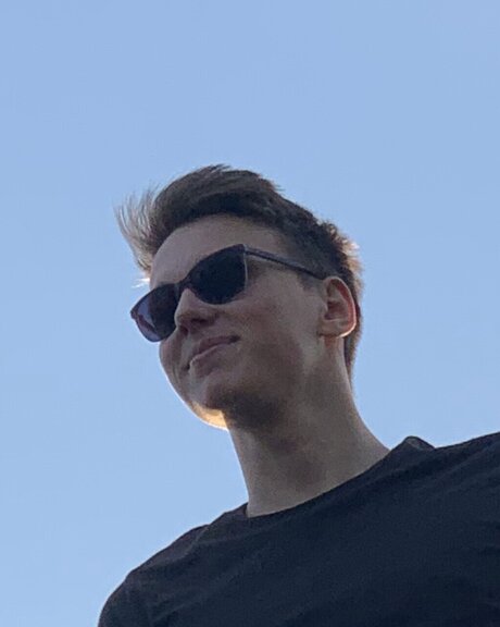 Nietscho hübsche erwachsene foto