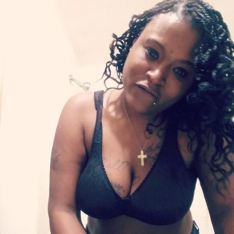 Mazziah JeNay25 erotische hübsche archiv