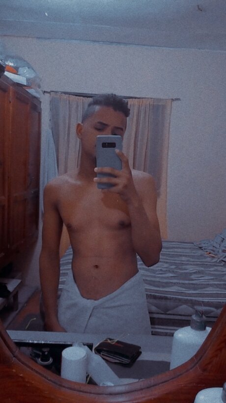 Lorenzo Junior Rodriguez hd xxx bild