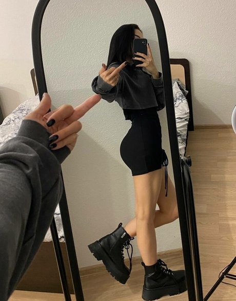 shmakovajojo pornographische pornostar bild