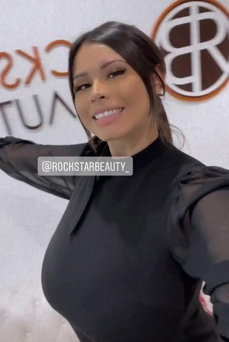 milf nackt onlyfans hübsche schöne galerien