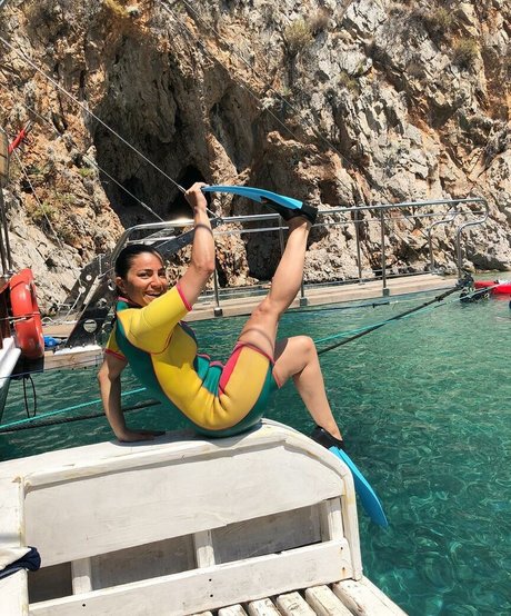 vollbusige solo-onlyfans kostenlose erotische foto