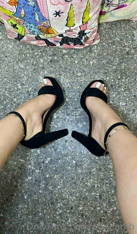 Adrieamb kunst nackt fotos