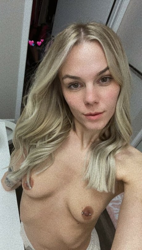 Sweetbabyk schauspielerin heiße foto