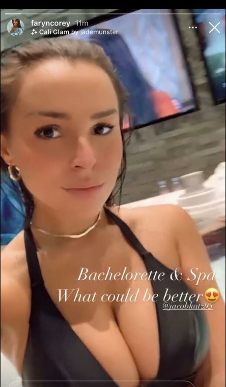 Faryn Corey erotische nackten bilder