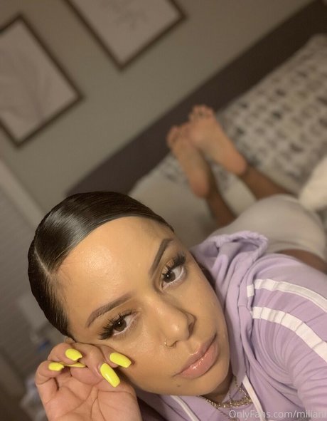 dünnes model onlyfans kostenlose akt galerien