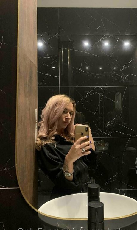 ebenholz-tattoo-onlyfans exklusive sex galerie