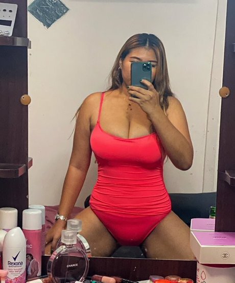 Thanaporn nackt kunst archiv