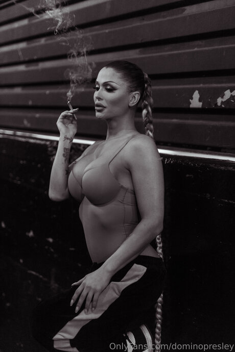 dominopresley heiße nacktheit galerie