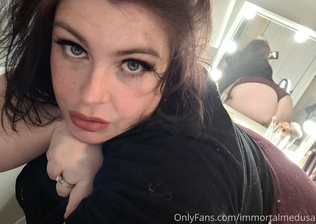 latino-onlyfans perfekte nacktheit bild