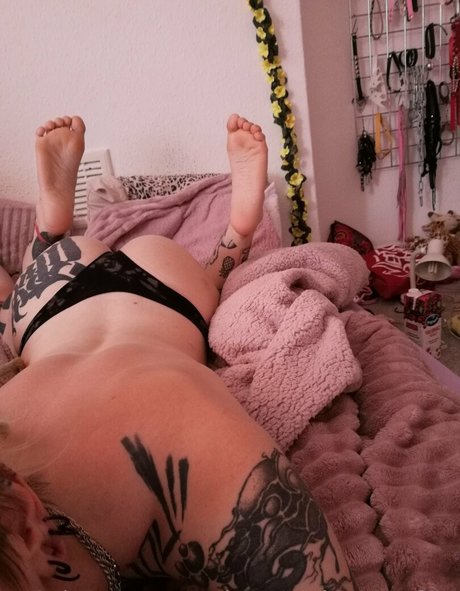 welcometothesewerfree pornostar akt bild