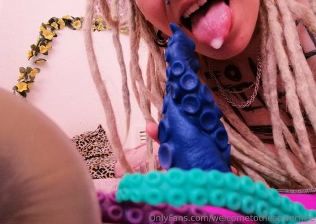 welcometothesewerfree kostenlose top bild