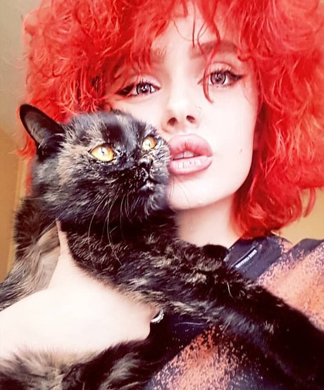 Taliyamilano schöne hd archiv