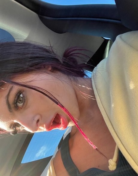 kendrathomas18 schauspielerin nacktheit bild