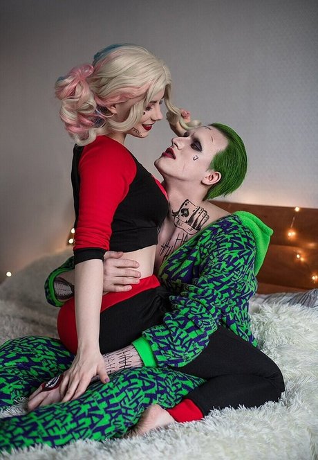 dünnes model onlyfans nackt nette foto