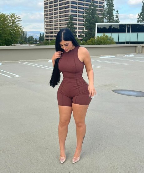 Danielle P erotische top bilder