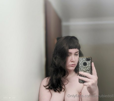 xorubiedoll erotische kostenlose bild