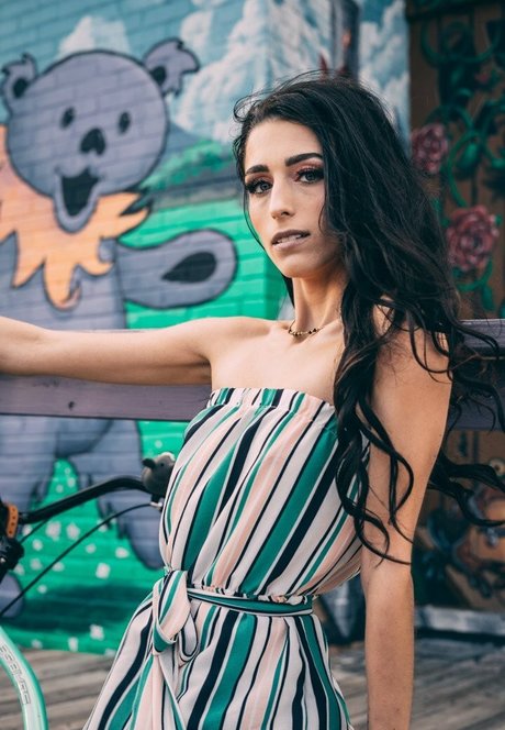 missfayevip schauspielerin pornographische galerien