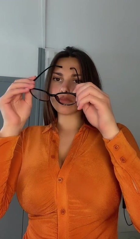Clarisse Dupont heiße schöne bilder