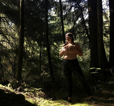 Summie exklusive nackten foto