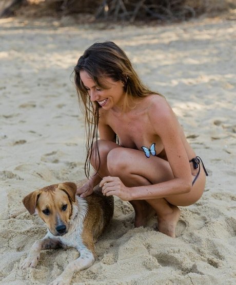 Whispersthe Wolf Asmr schauspielerin akt fotos