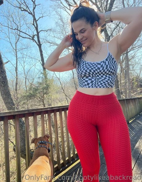 bootylikeabackroad nacktheit bild