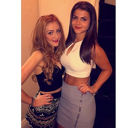 Lauren Fardon perfekte akt foto