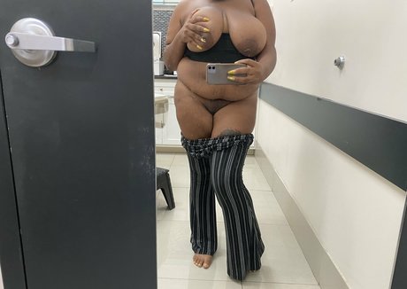 emithegoddess schöne nackten foto