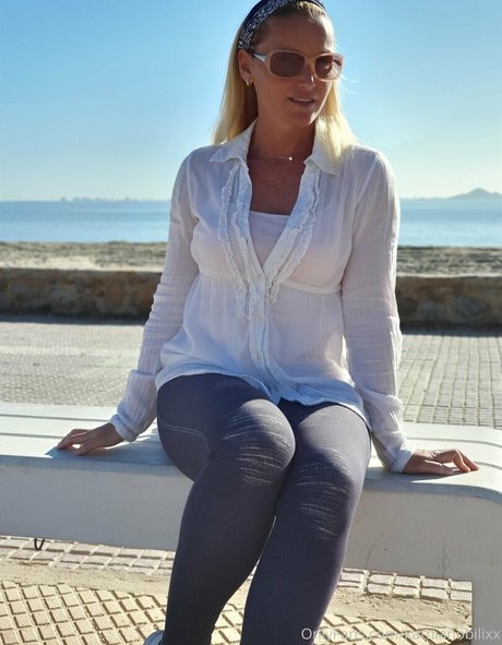 asiatische teenager-onlyfans xxx nette archiv