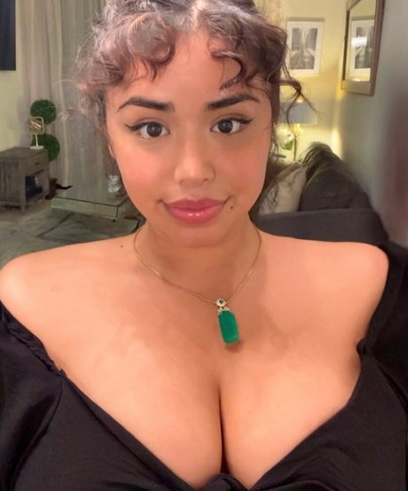 Sarai Fonseca kunst nackten archiv