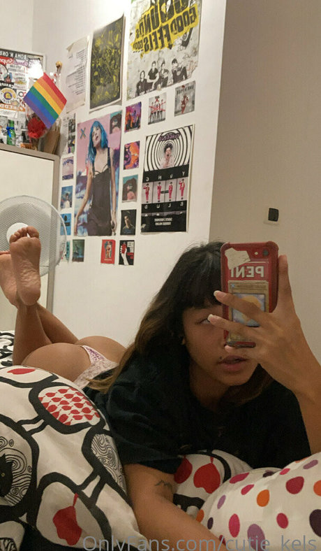 cutie kels schauspielerin nackten bild