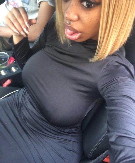 Creamyexotica hd pornographische bild