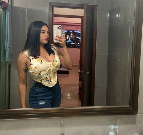 Karen Garcia schöne erwachsene fotos