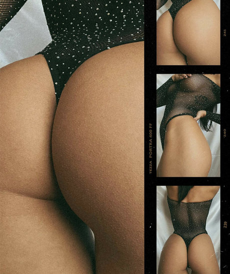 blonde shemale onlyfans schöne erwachsene foto