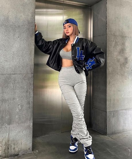 prinzessin ebenholz onlyfans sexy nette bild