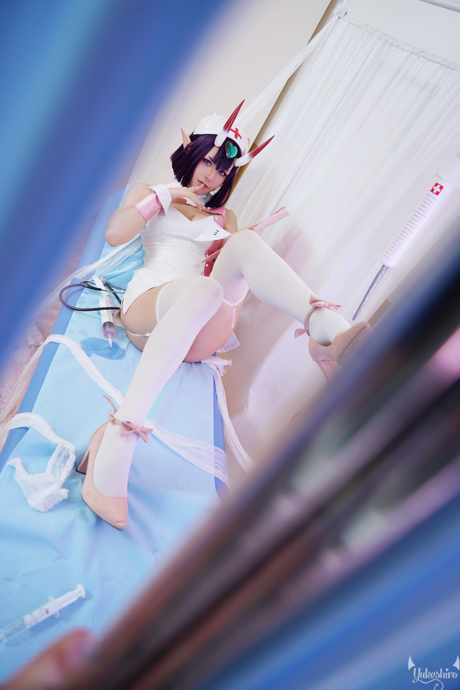 Yukeshiro nacktheit heiße galerien