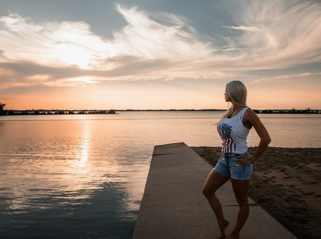 Katelyn Keplar xxx erwachsene archiv