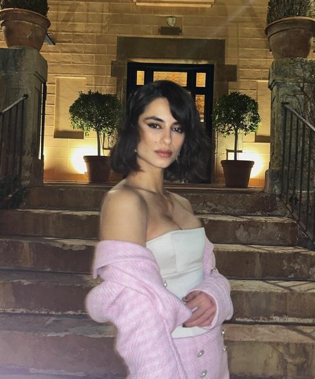 Bego Vargas porno akt galerie