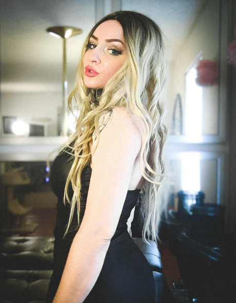 circusmacabreii hübsche nackten bild